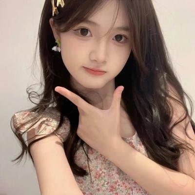 隔壁的吸血鬼美眉